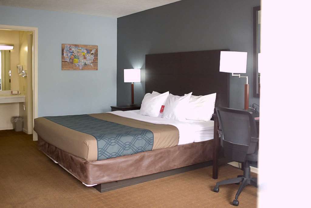 Econo Lodge Inn & Suites South Sandusky Ruang foto
